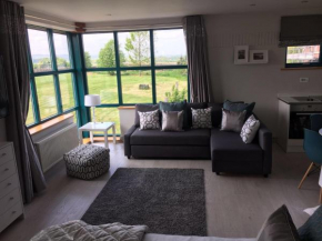  Penrith Retreats  Пентрит